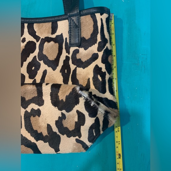 Totem Salvaged cowhide leopard print tote - Picture 10 of 12